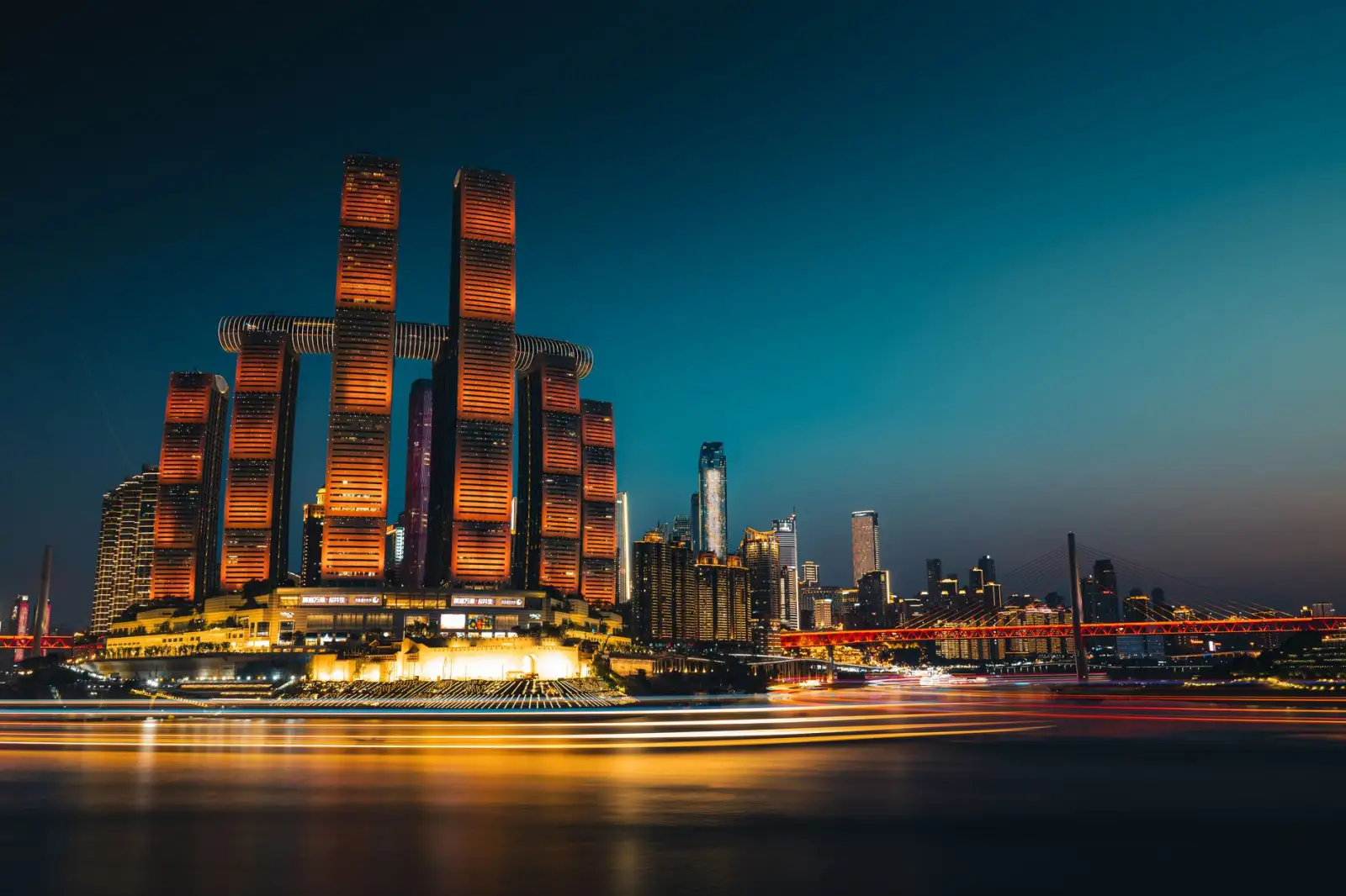 信号隔离器与配电器在仪表信号传输中的区别及适用场景