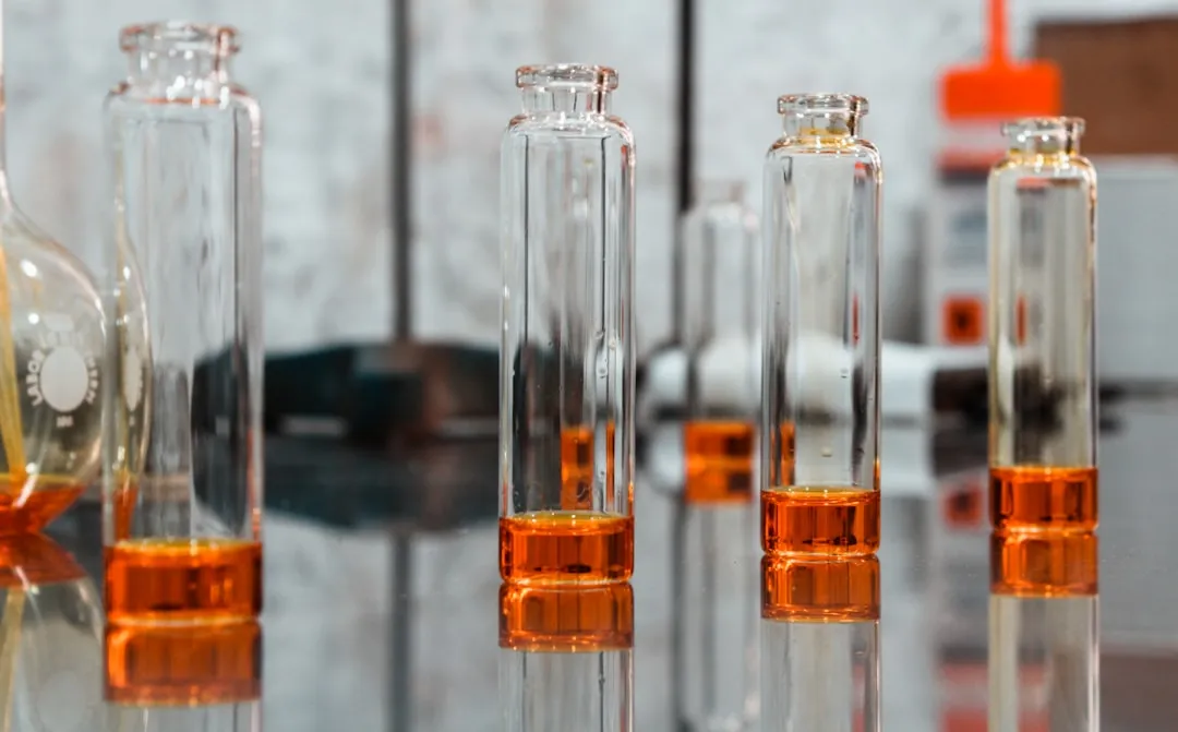 信号隔离器与配电器在工业自动化中的选型对比分析