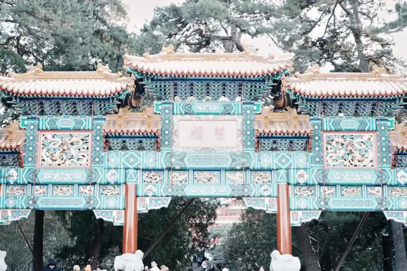 信号隔离器与配电器在工业自动化中的选型要点对比